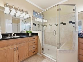 5313 Moon Shadow DR, Austin TX 78735