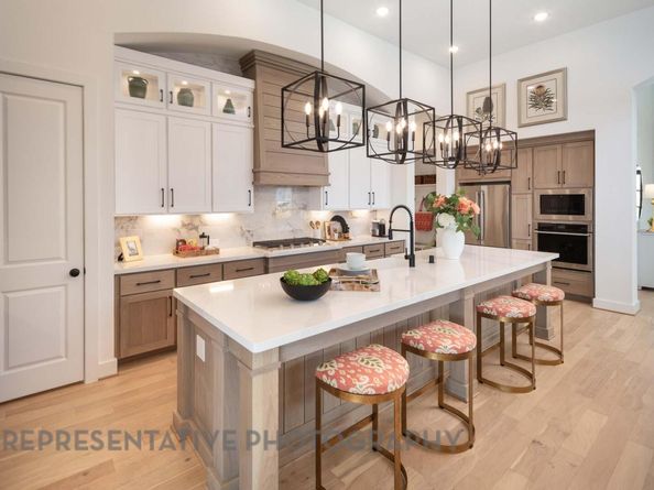 113 Ribera DR, Liberty Hill TX 78642