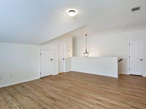 12409 Central Park Dr, Austin TX 78732