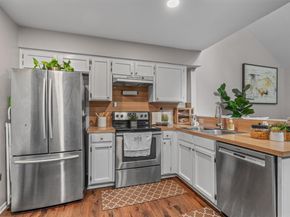 5608 Cougar DR 226, Austin TX 78745