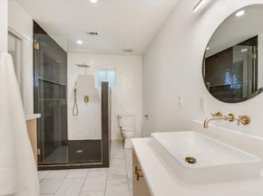 11904 Oakbrook DR, Austin TX 78753