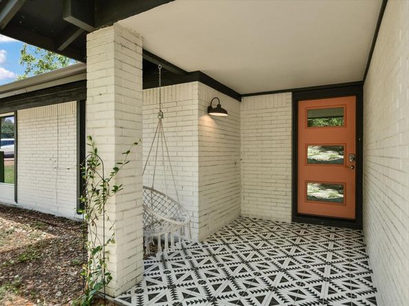 11904 Oakbrook DR, Austin TX 78753