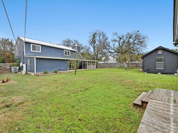 1406 Oakridge DR, Round Rock TX 78681