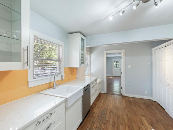4709 Red River ST, Austin TX 78751
