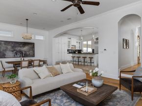 2308 W 9TH St B, Austin TX 78703