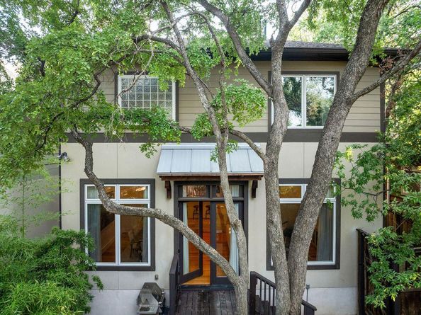 2308 W 9TH St B, Austin TX 78703
