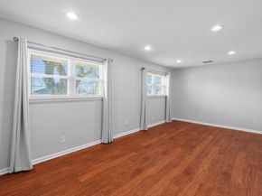 2312 Rogge LN, Austin TX 78723