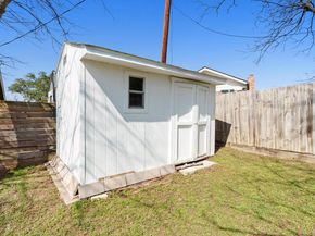 2312 Rogge LN, Austin TX 78723