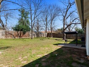 2312 Rogge LN, Austin TX 78723