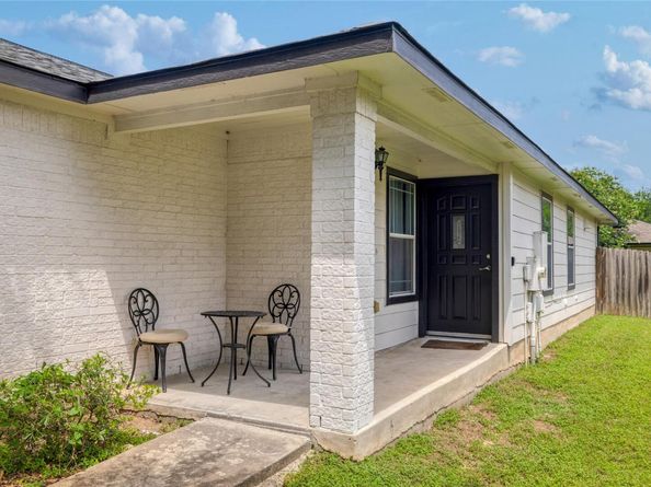 1716 Poppy Seed LN, Austin TX 78741