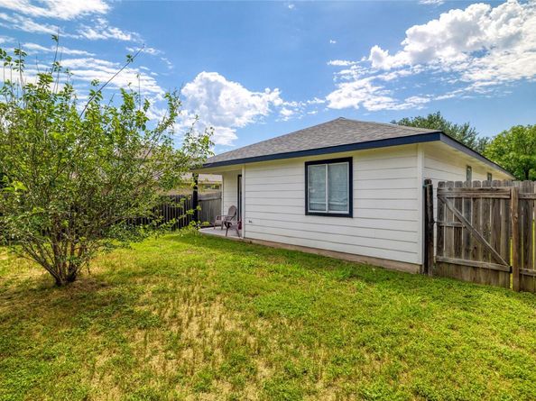 1716 Poppy Seed LN, Austin TX 78741