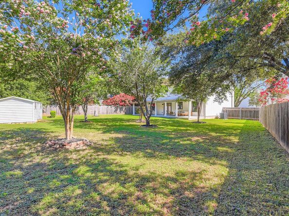 7409 Whistlestop DR, Austin TX 78749