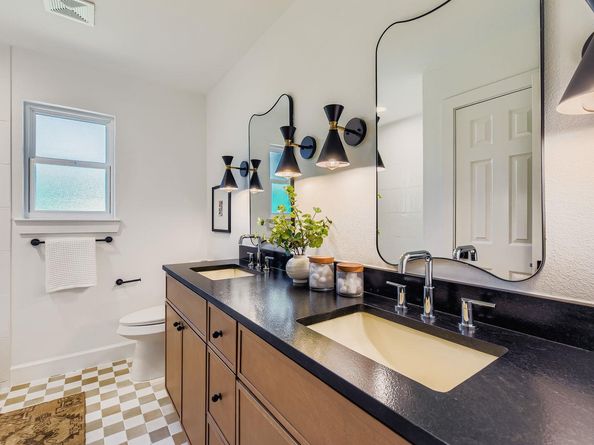 7409 Whistlestop DR, Austin TX 78749