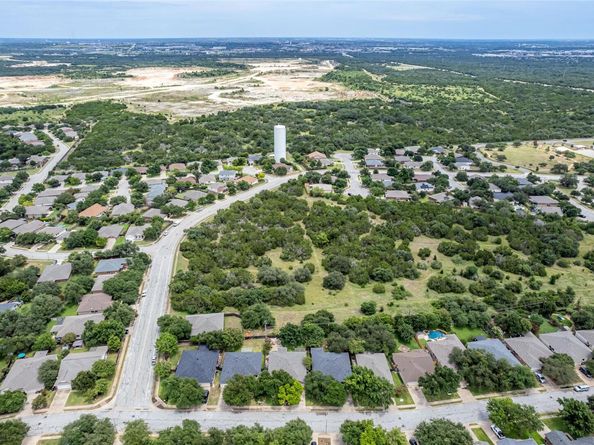 3219 Arroyo Bluff LN, Round Rock TX 78681