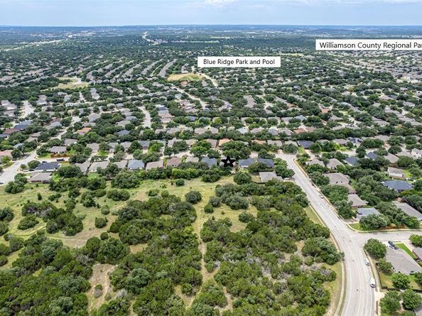 3219 Arroyo Bluff LN, Round Rock TX 78681