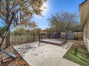 212 Great Circle CV, Austin TX 78717