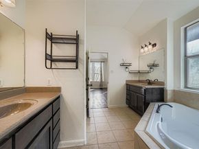 212 Great Circle CV, Austin TX 78717