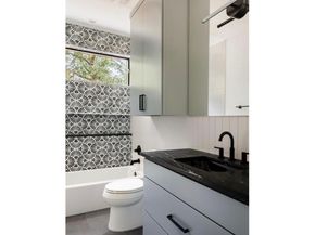 1311 Deloney ST, Austin TX 78721