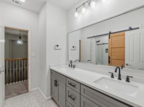 1239 Pine Forest CIR, Round Rock TX 78665