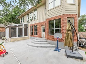 1239 Pine Forest CIR, Round Rock TX 78665