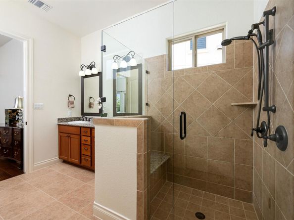 109 Limestone DR, Georgetown TX 78628