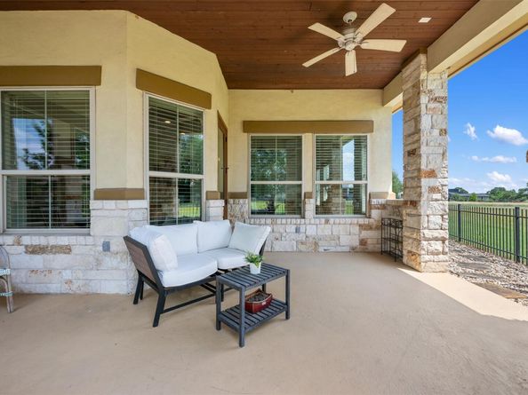 109 Limestone DR, Georgetown TX 78628