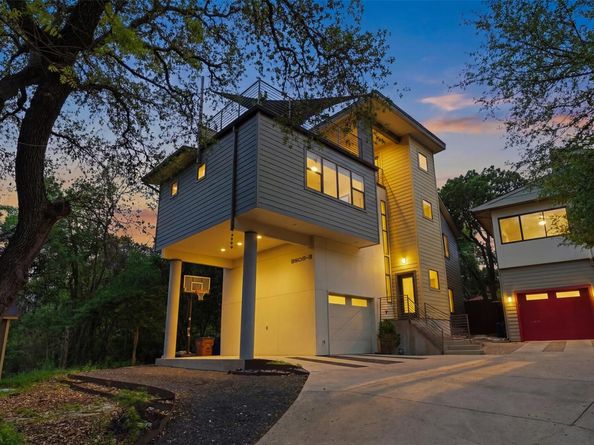2608 Del Curto RD 3, Austin TX 78704