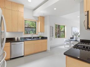2608 Del Curto RD 3, Austin TX 78704