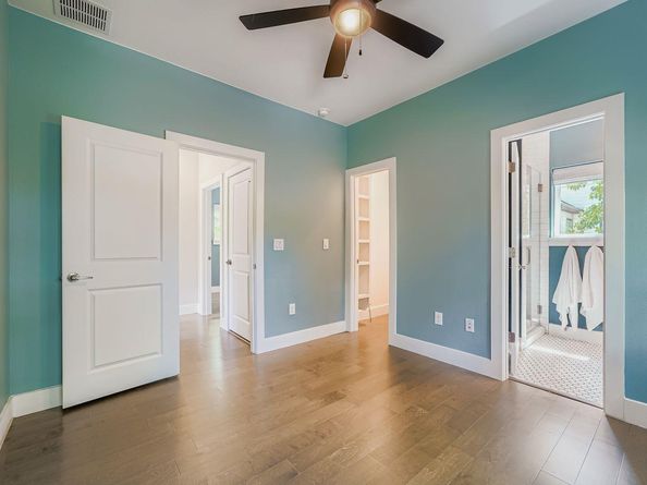 1410 E 2nd ST 2, Austin TX 78702