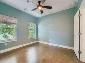 1410 E 2nd ST 2, Austin TX 78702