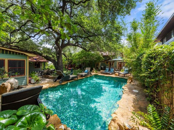 221 Park LN, Austin TX 78704