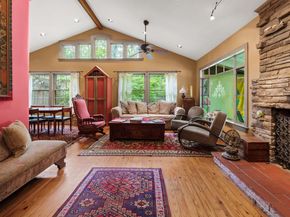 221 Park LN, Austin TX 78704