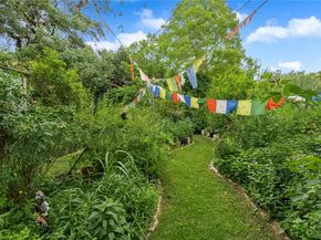 221 Park LN, Austin TX 78704