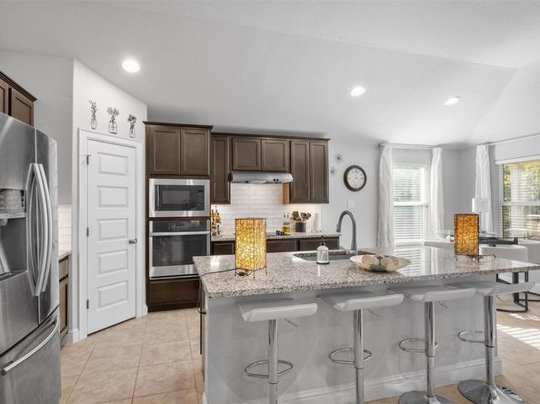 5302 Thunderbird ST, Lago Vista TX 78645