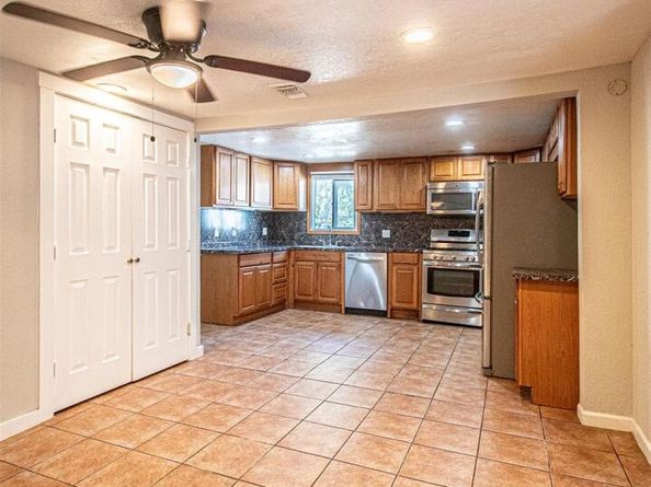 6405 Torres ST, Austin TX 78741