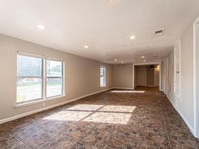 6405 Torres ST, Austin TX 78741