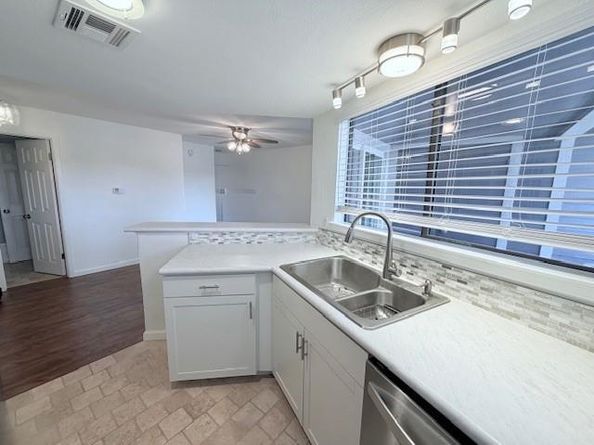2500 Burleson RD 713, Austin TX 78741