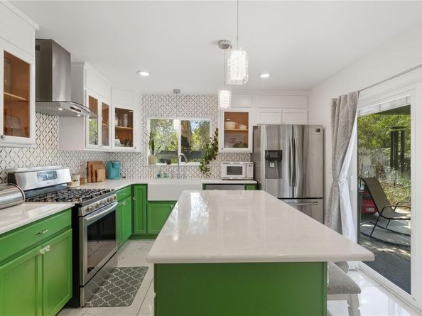 6503 Lynch LN, Austin TX 78741