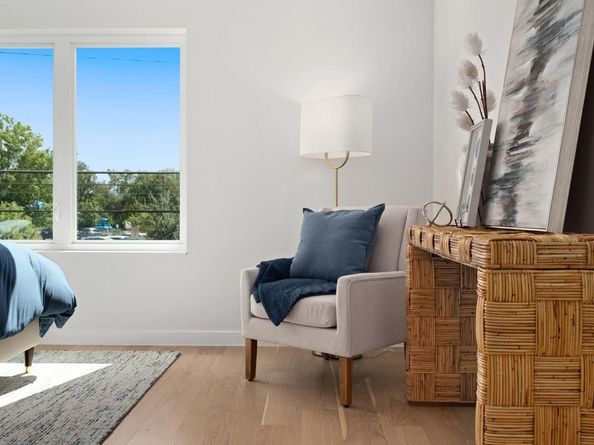 1104 Gunter ST 1/2, Austin TX 78702