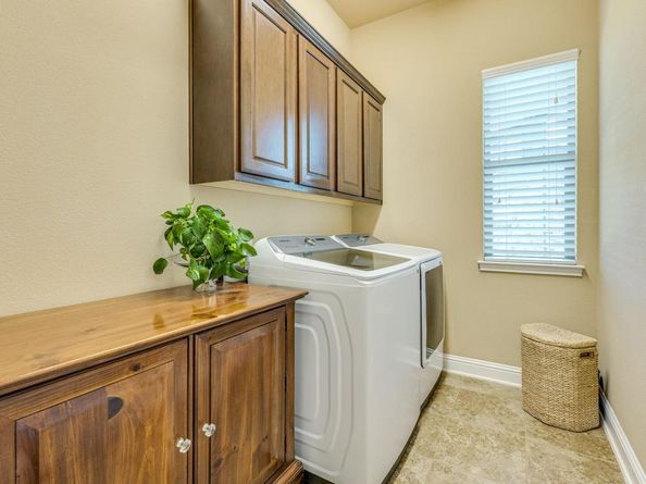 306 Tavish TRL, Austin TX 78738