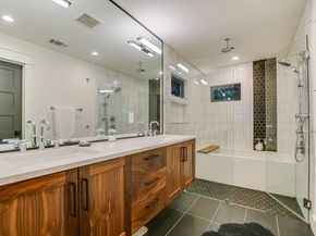 1305 Kinney Ave 1, Austin TX 78704