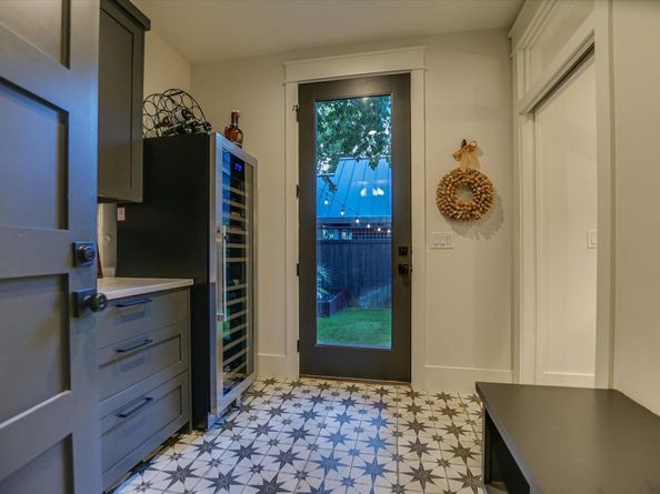 1305 Kinney Ave 1, Austin TX 78704