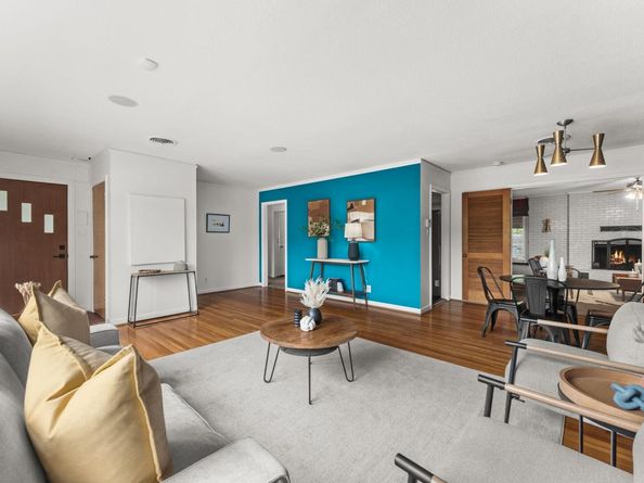 4330 Parkwood RD, Austin TX 78722