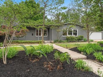 4330 Parkwood RD