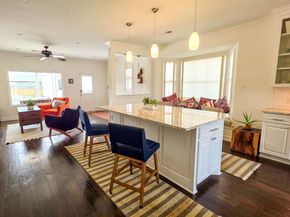 1021 Wakefield DR, Houston TX 77018