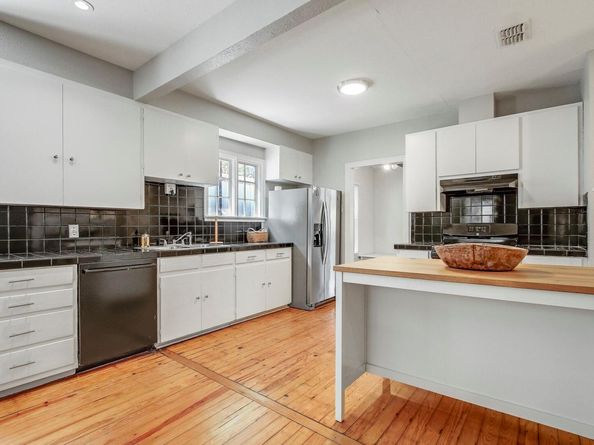 1215 W Mary ST, Austin TX 78704