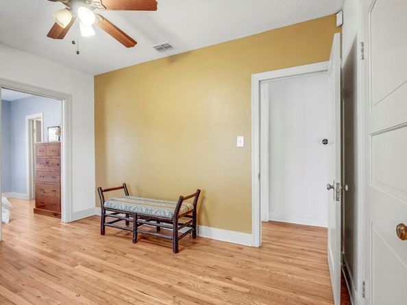 1215 W Mary ST, Austin TX 78704