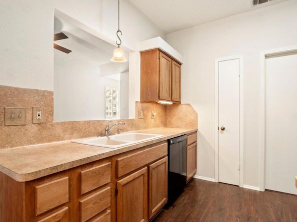 6501 Brush Country RD 109, Austin TX 78749