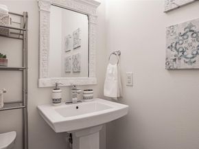 4200 Valley View RD A, Austin TX 78704