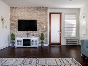 4200 Valley View RD A, Austin TX 78704